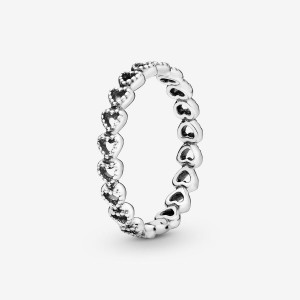 Pandora Band of Hearts Ring Silber | 158VIUGTZ