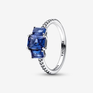 Pandora Blue Rectangular Three Stone Sparkling Ring Silber | 790SCPVWI