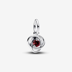 Pandora January Red Eternity Circle Dangle Charm Silber | 257GDUHNK