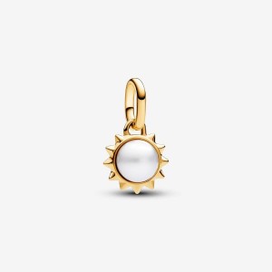 Pandora ME Treated Freshwater Cultured Pearl Sun Mini Dangle Charm Gold | 084RFKEWZ