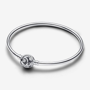 Pandora Moments Encircled Clasp Bangle Silber | 569DAEHGU