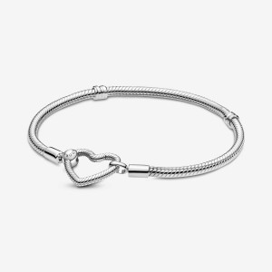 Pandora Moments Heart Closure Snake Chain Bracelet Silber | 540VLPXDR