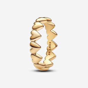 Pandora Row of Hearts Ring Gold | 973XVZMOW