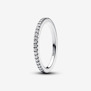 Pandora Sparkling Band Ring Silber | 780WNJMPT